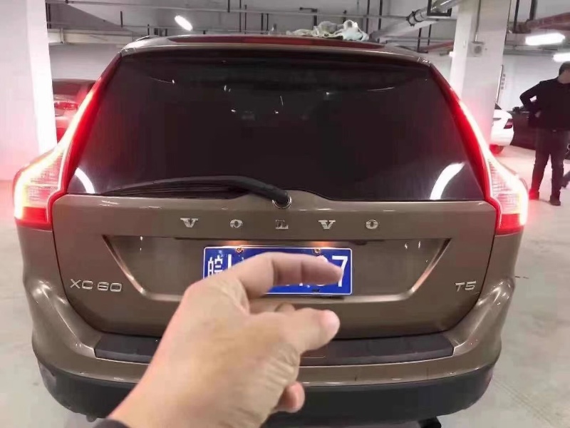 東營12年沃爾沃XC604