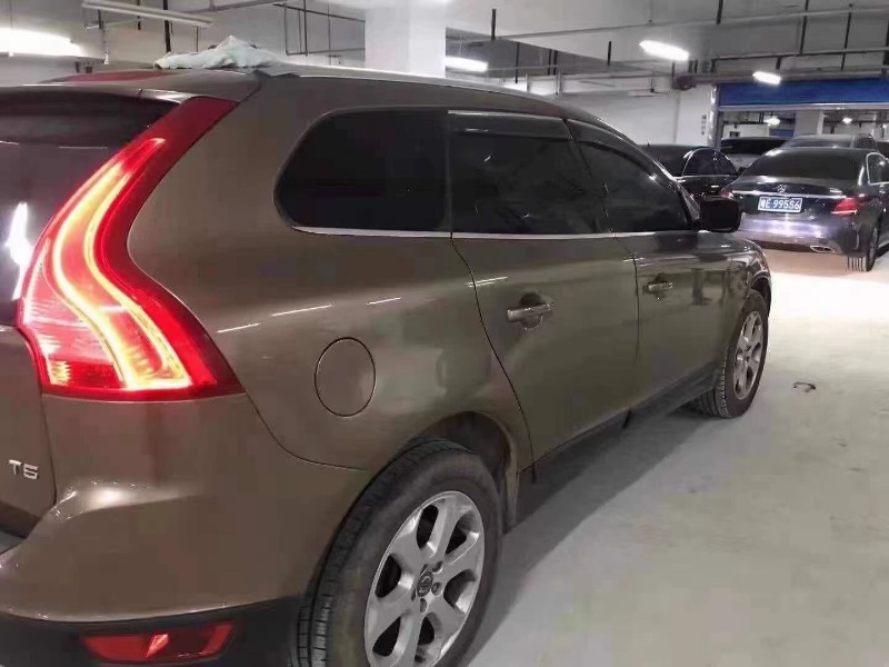 東營12年沃爾沃XC603