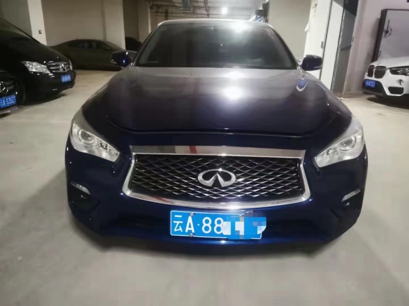 昆明20年英菲尼迪Q50L1