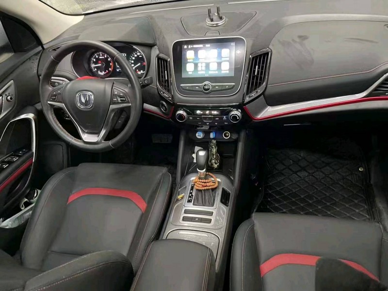 重慶19年長安汽車CS556