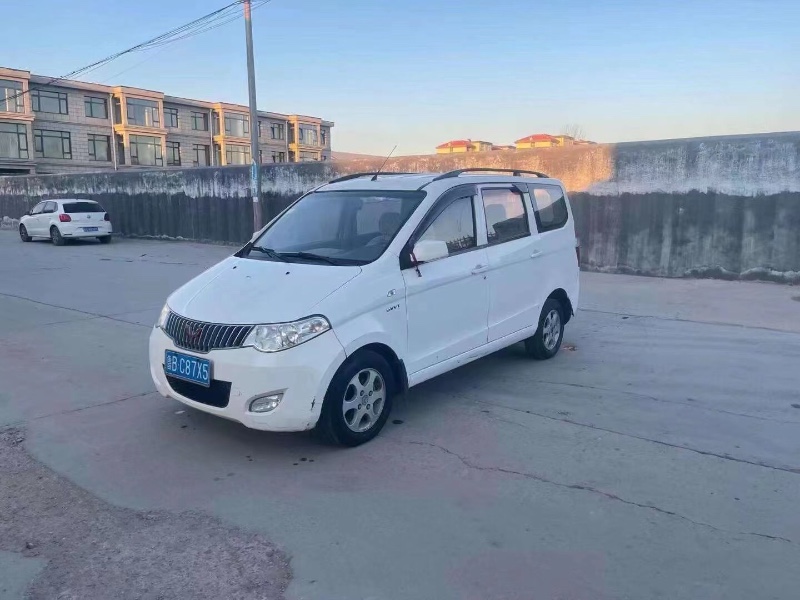 煙臺15年五菱汽車宏光3