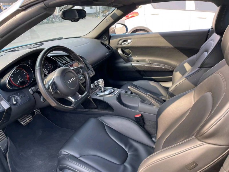 徐州抵押车14年奥迪r8出售