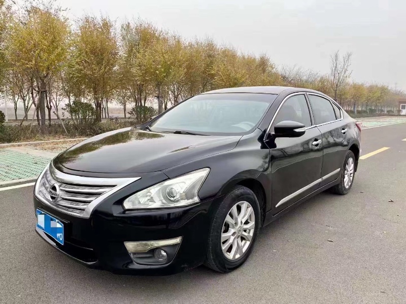 煙臺13年日產天籟2