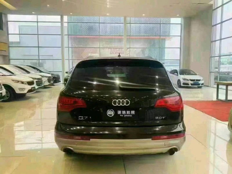 邢臺11年奧迪Q78