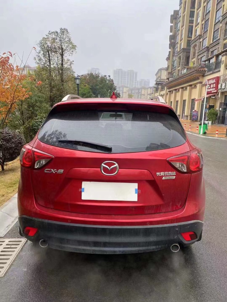 黔西南16年馬自達CX-57