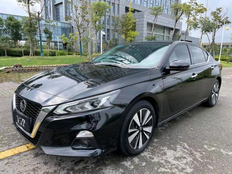 鹽城20年日產天籟3