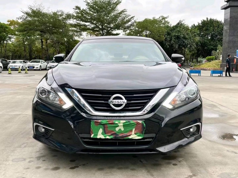 東莞17年日產天籟9