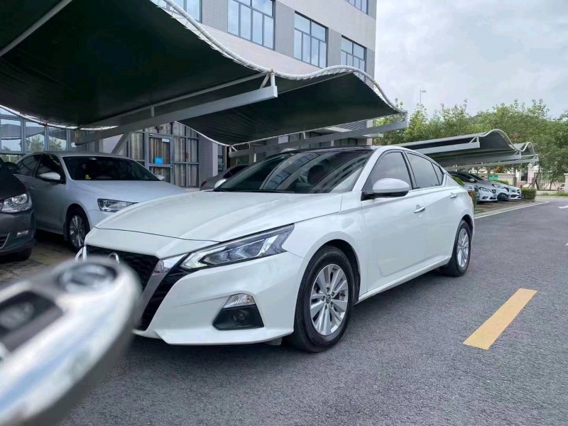 中山19年日產天籟2