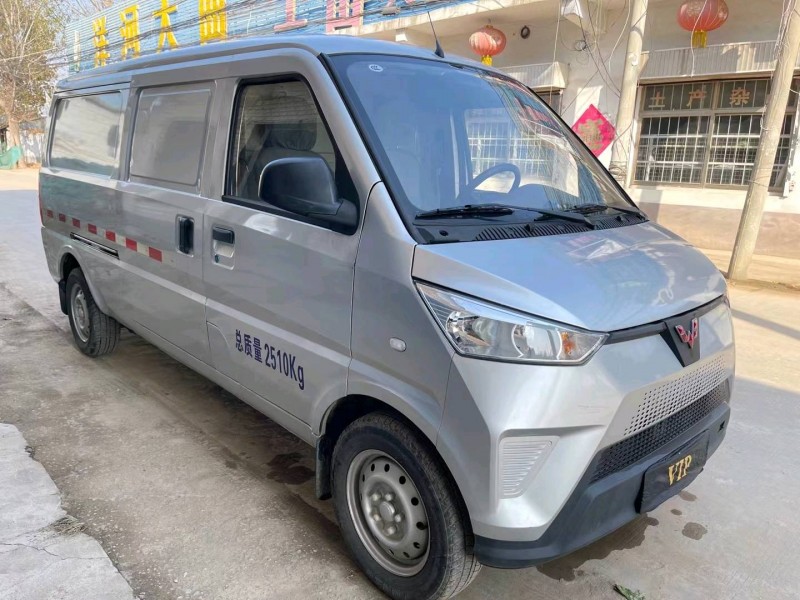 濟寧20年五菱汽車宏光3