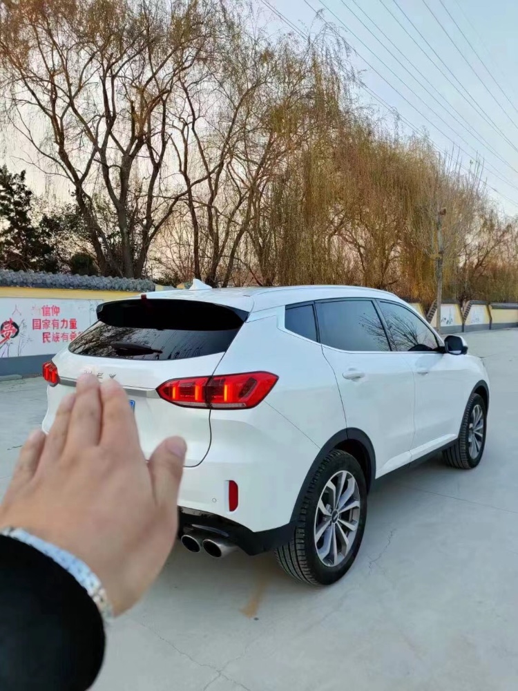 济宁19年长城VV68