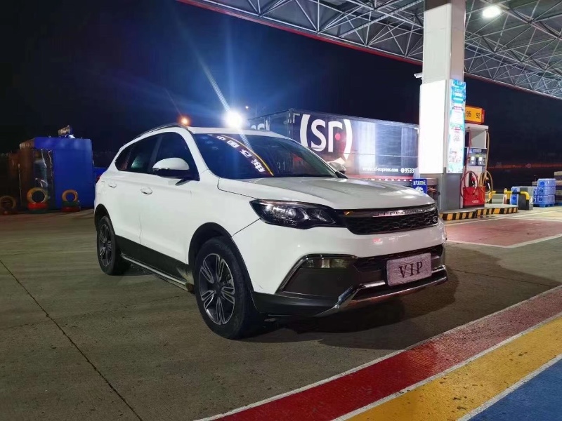 蘇州17年獵豹汽車CS102