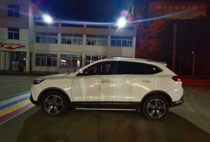 蘇州17年獵豹汽車CS104