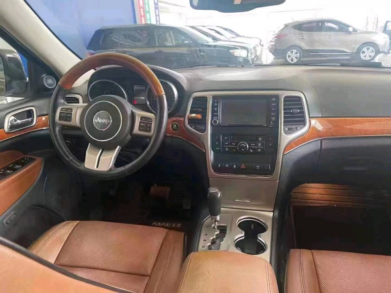 邢臺11年Jeep大切諾基5