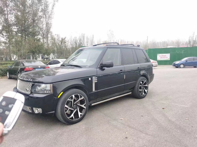 东营12年路虎揽胜运动2