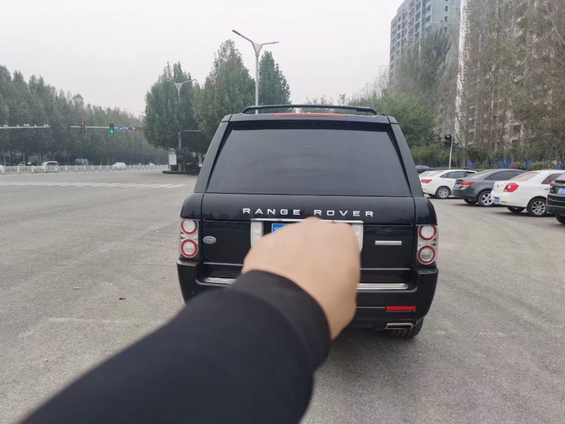 东营12年路虎揽胜运动6