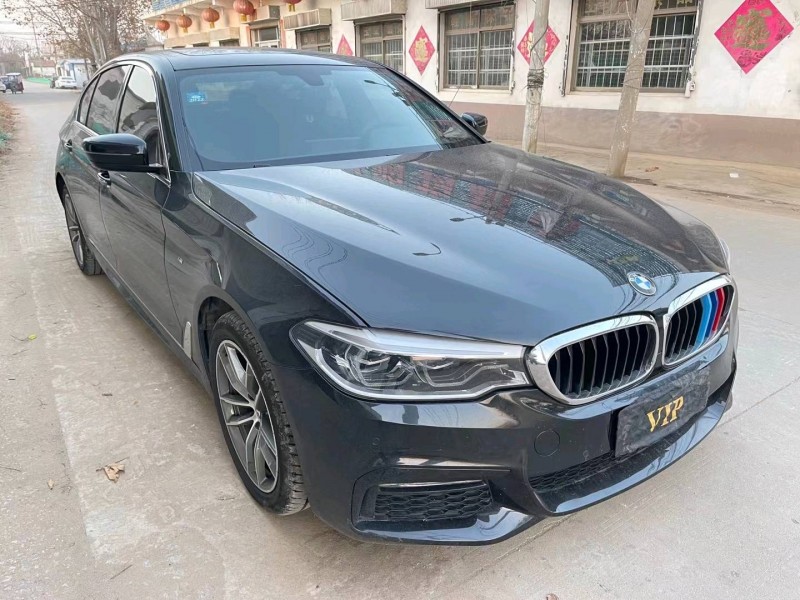 济宁18年宝马5系3