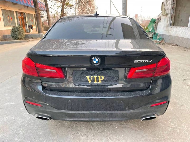 济宁18年宝马5系5