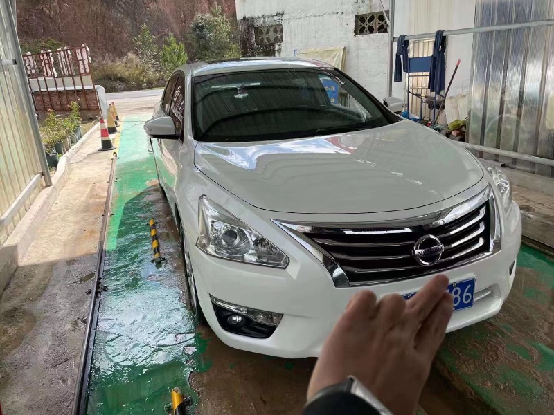 撫州15年日產天籟3