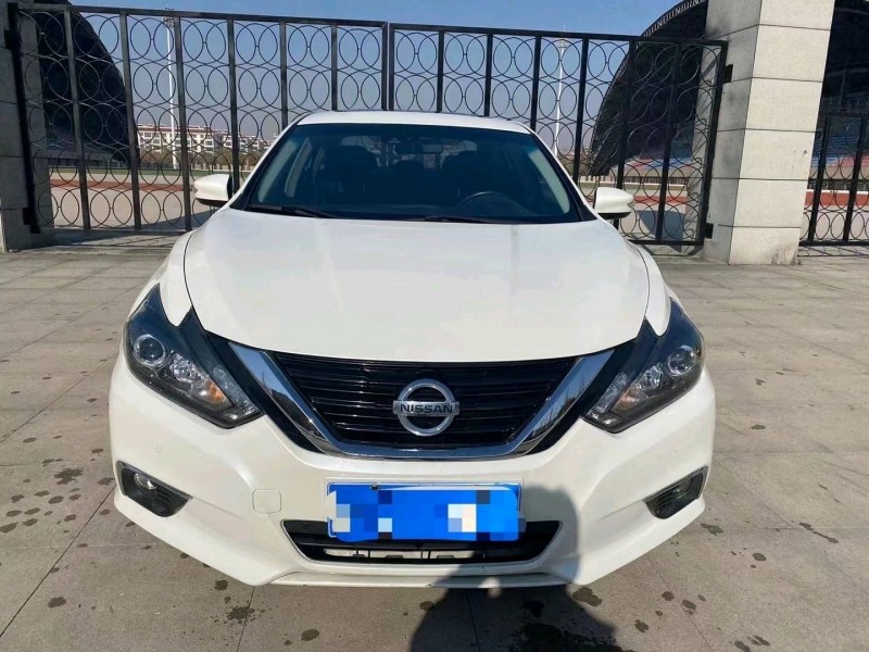 泰安17年日產天籟1