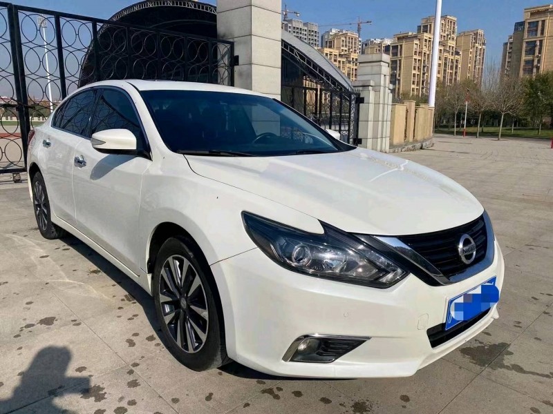 泰安17年日產天籟3