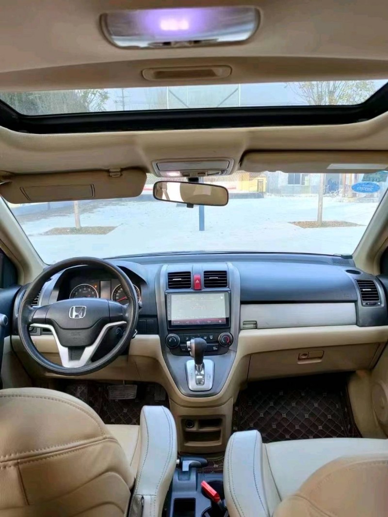 泰安10年本田CR-V8
