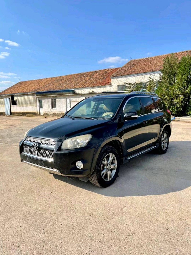 臨沂12年豐田RAV42