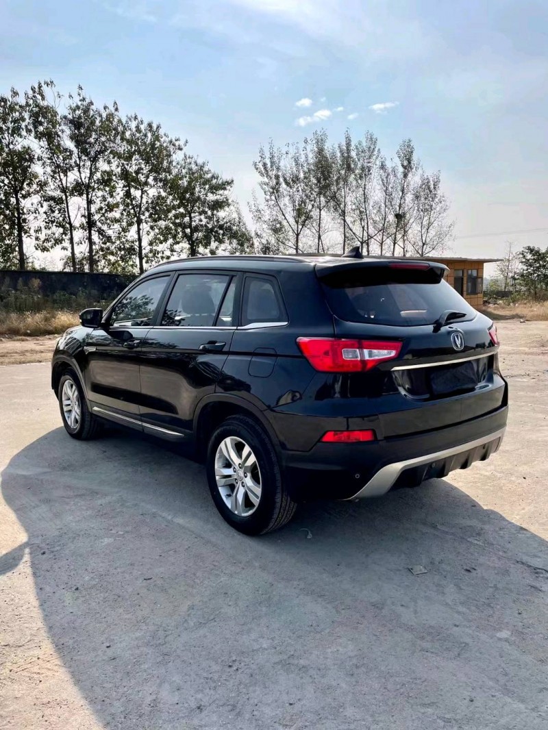 臨沂15年長安汽車CS758