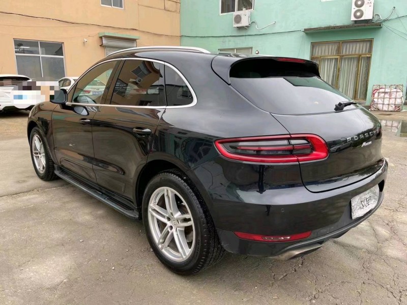 青島14年保時捷Macan7