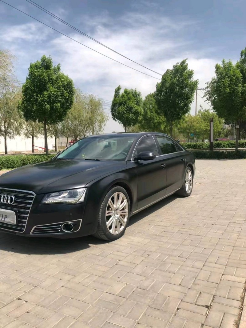 保定11年奧迪A8L2