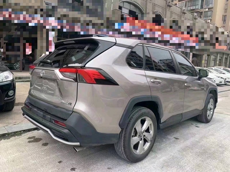 南寧20年豐田RAV48