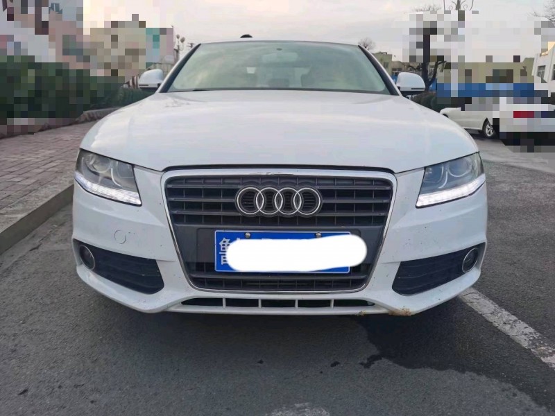 青島12年奧迪A4L1
