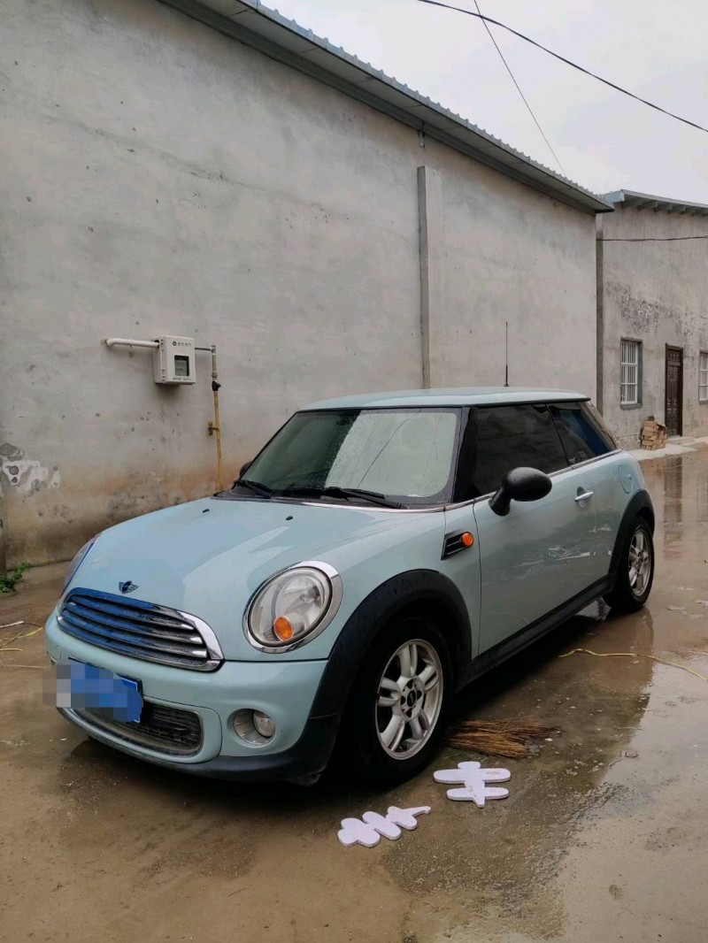 運城12年寶馬MINI2