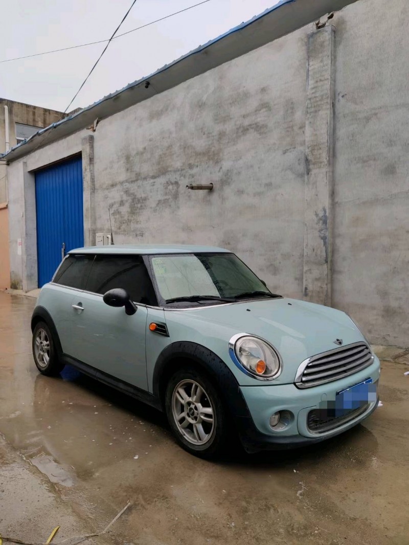 運城12年寶馬MINI3