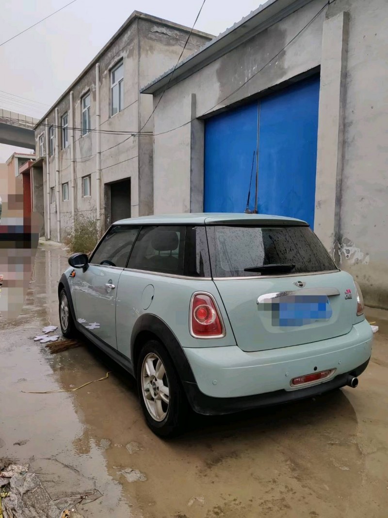 運城12年寶馬MINI4