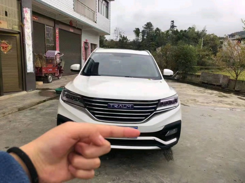 貴陽19年君馬汽車賽克51