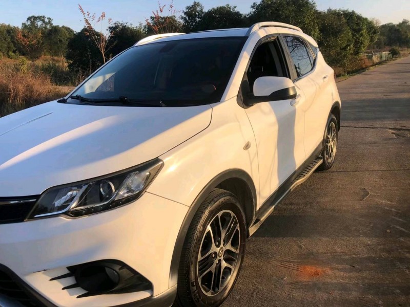 婁底17年東南汽車DX32