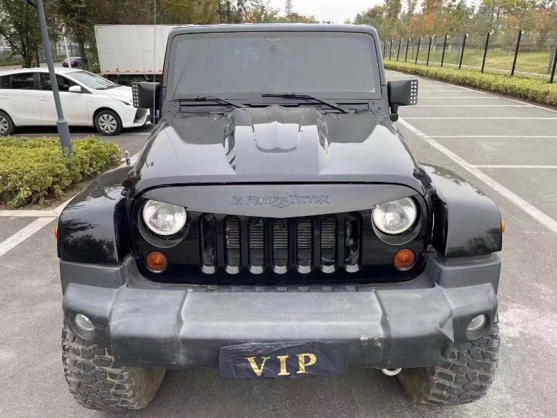 棗莊13年Jeep牧馬人1
