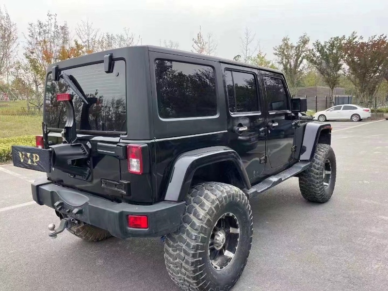 棗莊13年Jeep牧馬人9
