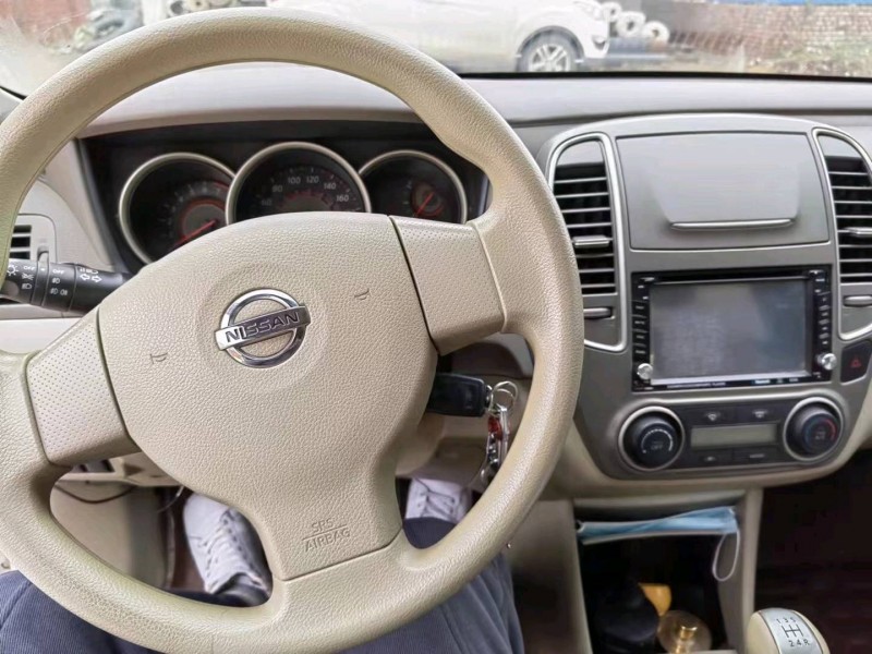 邢臺16年日產軒逸8