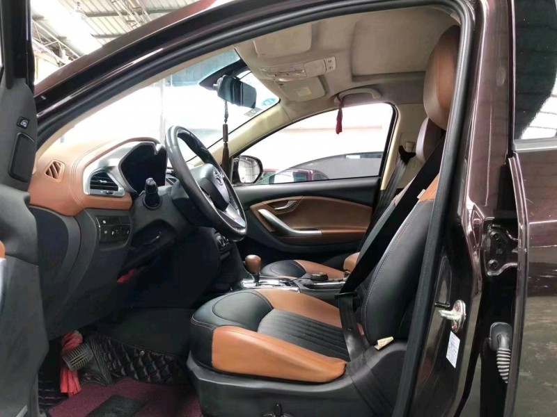 貴陽16年東南汽車DX74