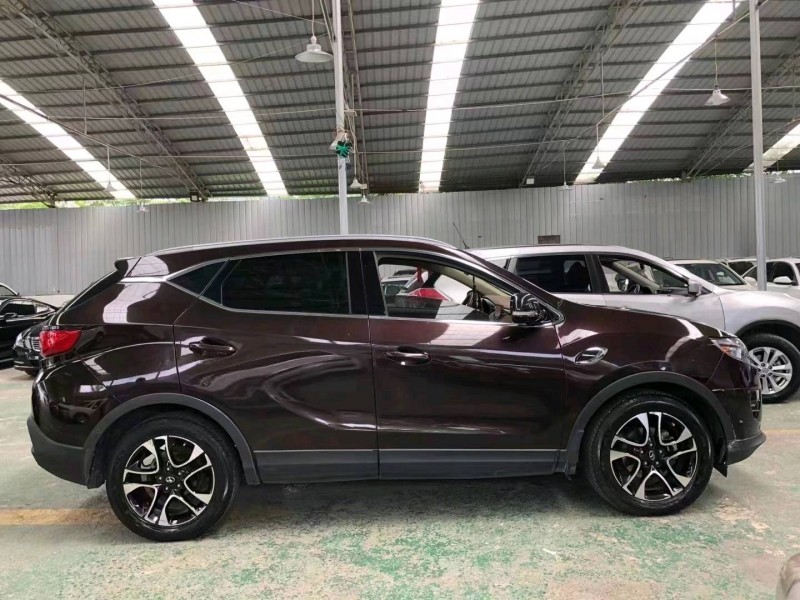 貴陽16年東南汽車DX72