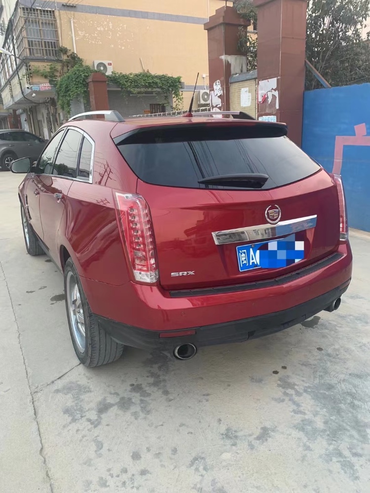 廣州10年凱迪拉克SRX PERFOR2