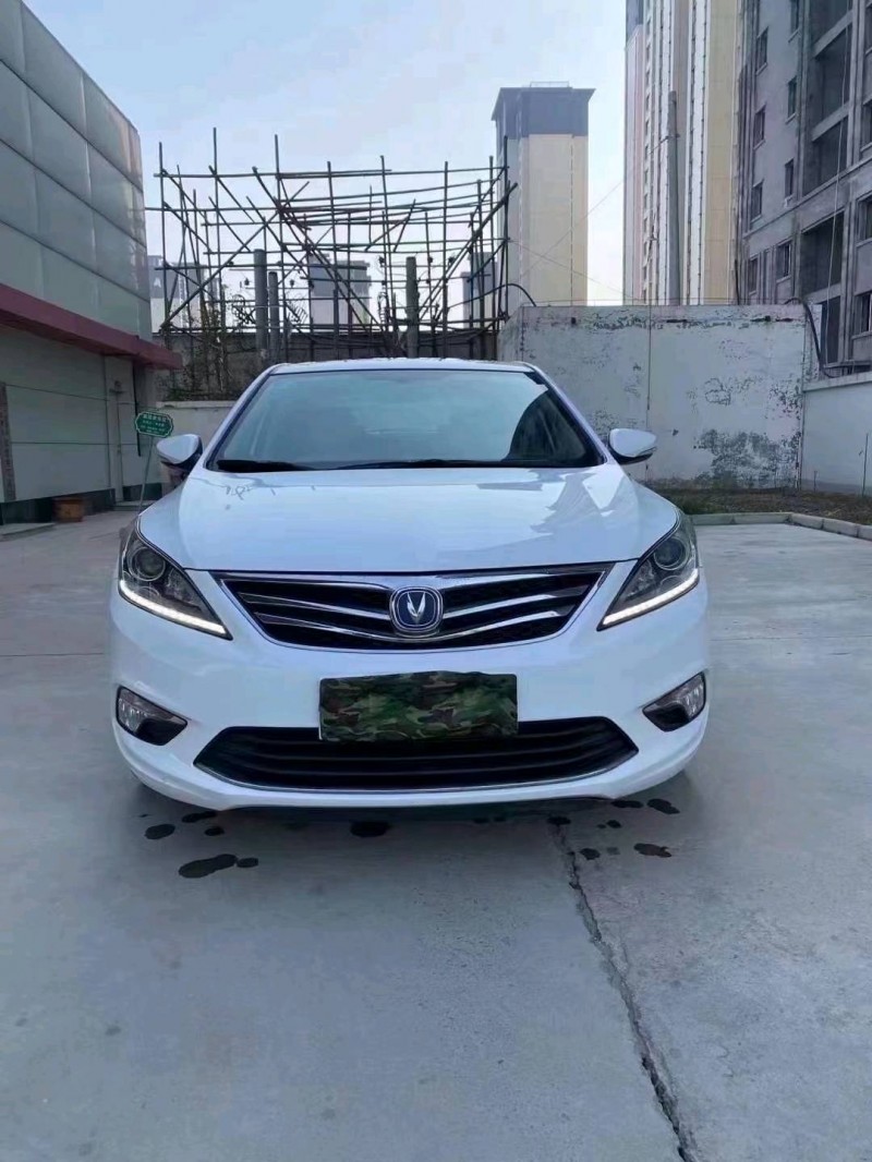 濟寧17年長安汽車逸動1