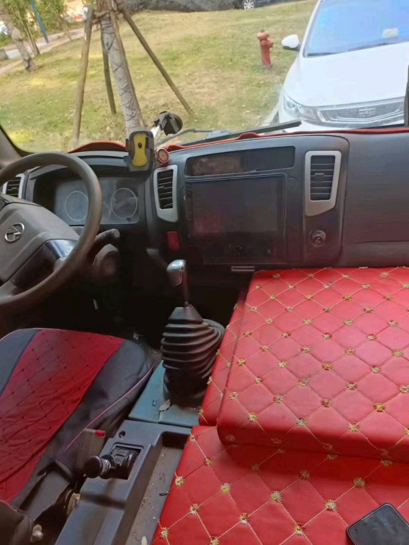 贛州17年卡車系列重汽豪沃3