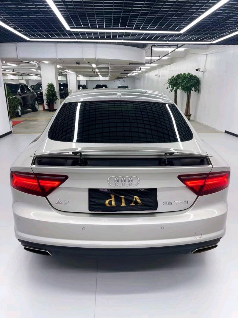 保定18年奧迪A7L1