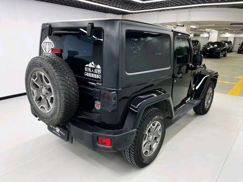 保定13年Jeep牧馬人7