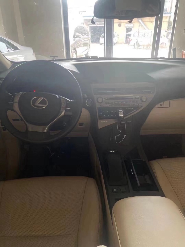 东营15年雷克萨斯RX2