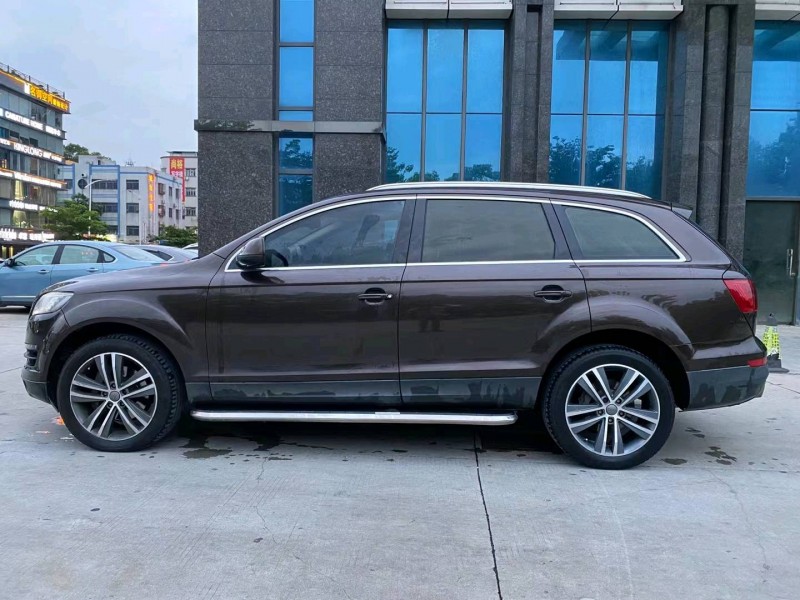 東莞14年奧迪Q74
