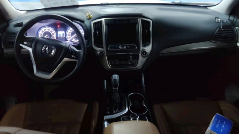婁底17年長安汽車CS955
