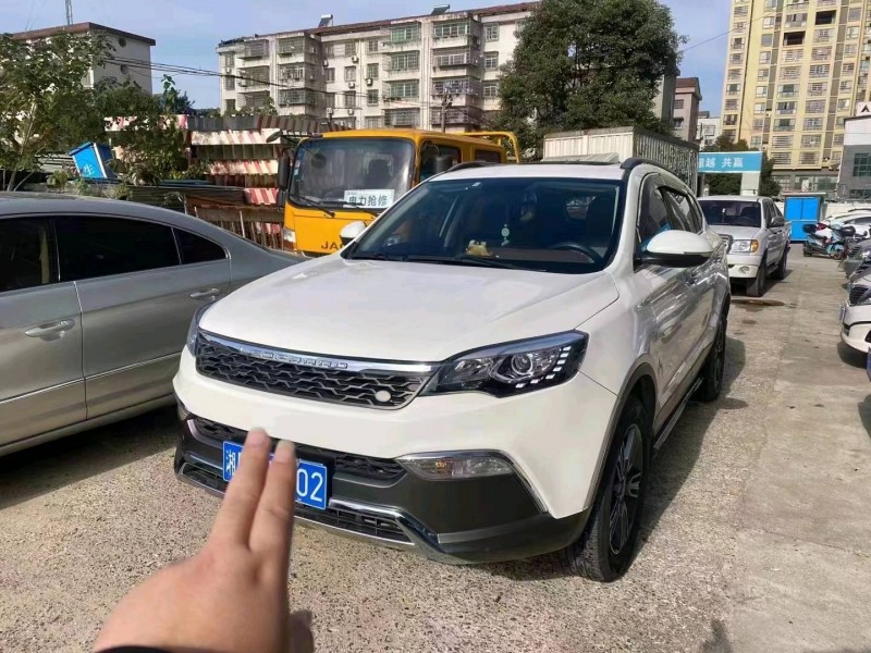 婁底19年獵豹汽車CS101